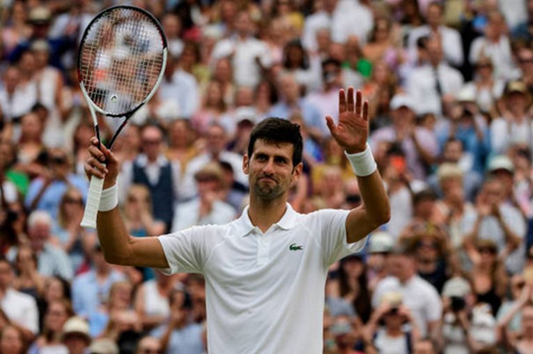 Novak Djokovic este a cincea oară în finala de la Wimbledon