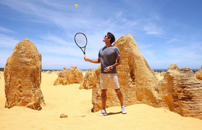Roger Federer a jucat tenis in desertul australian la Cupa Hopman