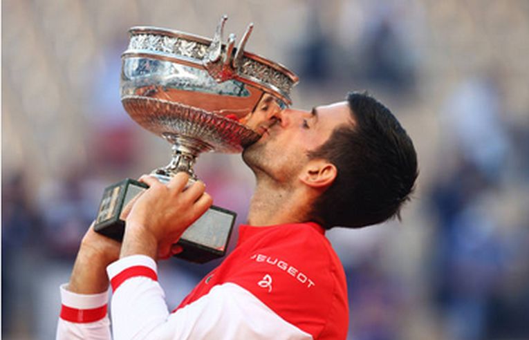 Novak Djokovic a cucerit pentru a doua oară titlul la Roland Garros